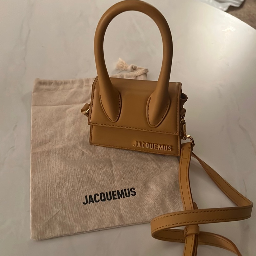 JACQUEMUS LE CHIQUITO MINI SATCHEL BAG
